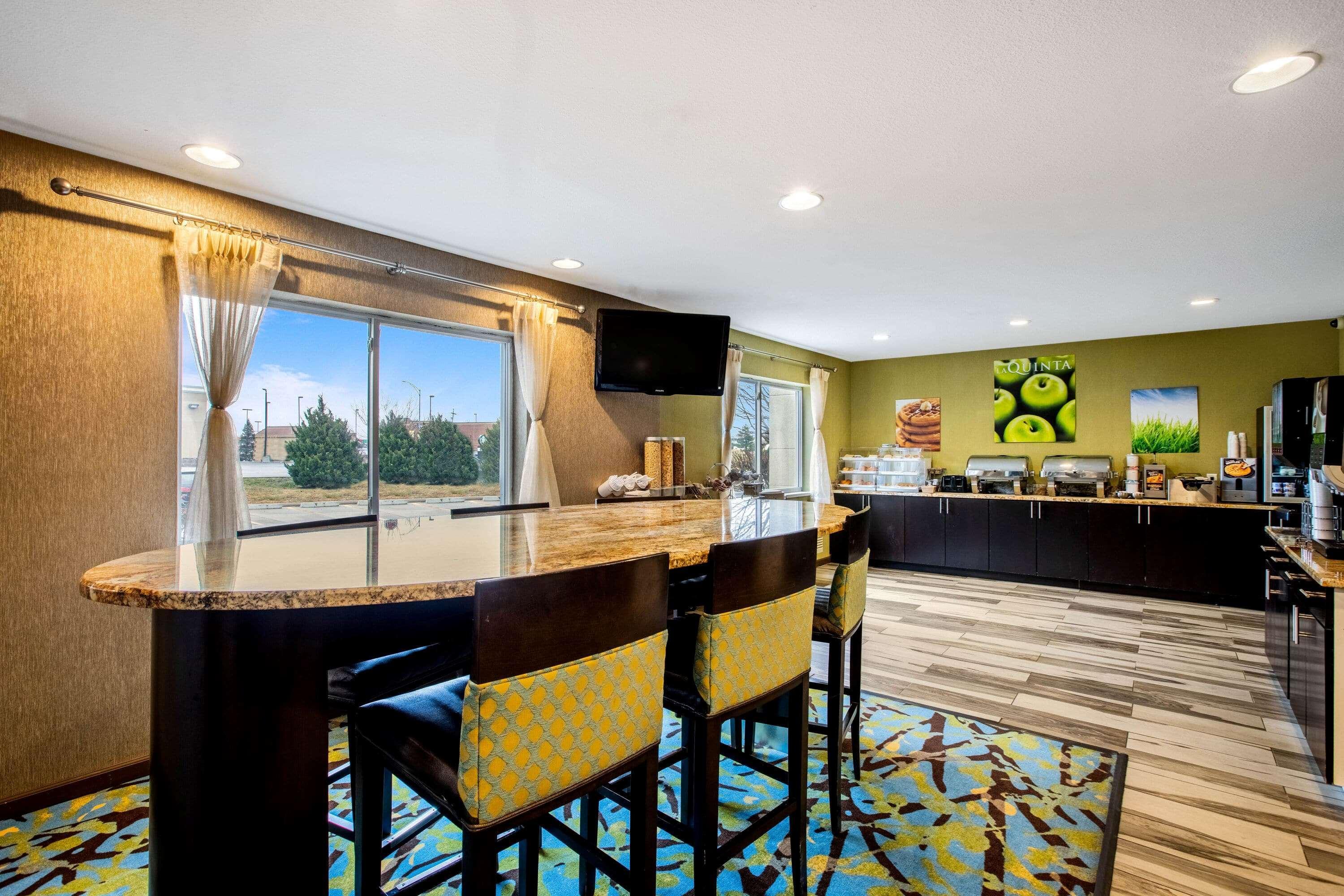 Hotel La Quinta By Wyndham Emporia Extérieur photo